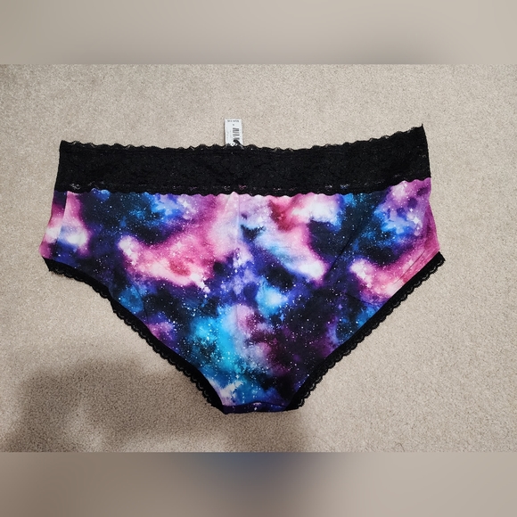 NWT Torrid Galaxy Cotton Panties Sz 4 - Picture 3 of 3